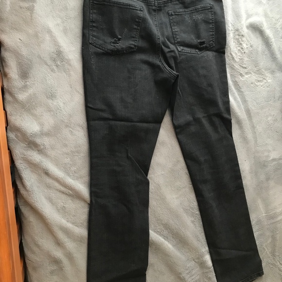 Black mom jeans! - Picture 3 of 3